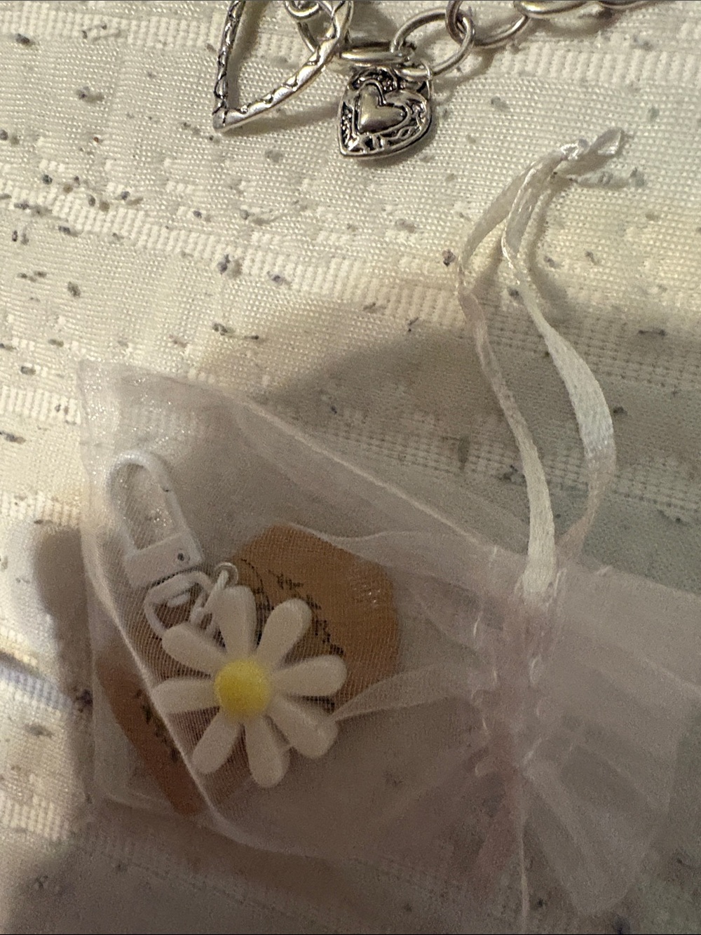 Assorted Women’s Hair Scrunchie Set - Yellow & Ivory and jewelry. - Picture 10 of 12